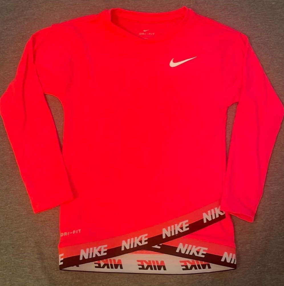 Nike long sleeved shirt